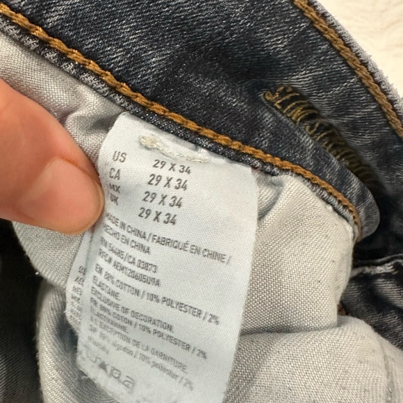 American Eagle Outfitters Light and Dark Blue Jeans 29x34 - Picture 4 of 8